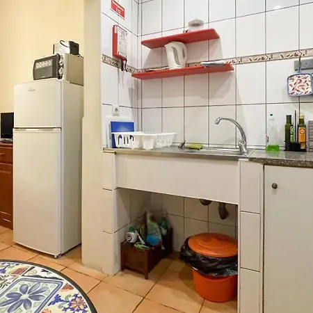 아파트 Apartamento T1 Catraio 8a, Baixa De *