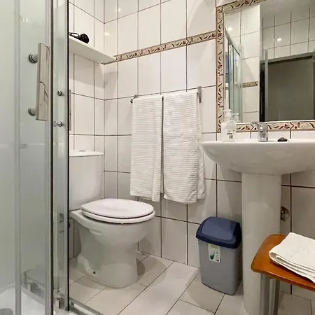 Apartamento T1 Catraio 8a, Baixa De 아파트 알부페이라